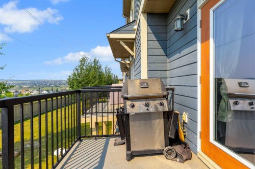 79 Evansview Gardens Nw, Calgary, AB 