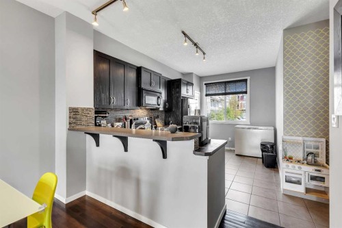 79 Evansview Gardens Nw, Calgary, AB 
