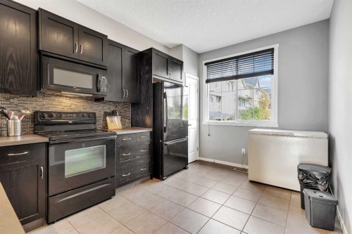 79 Evansview Gardens Nw, Calgary, AB 