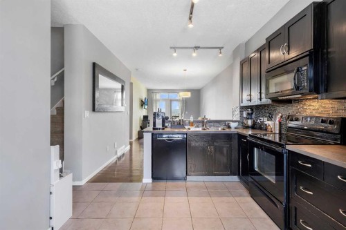 79 Evansview Gardens Nw, Calgary, AB 