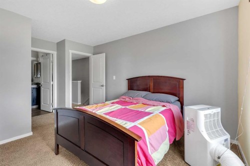 79 Evansview Gardens Nw, Calgary, AB 
