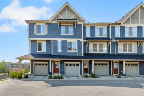 79 Evansview Gardens Nw, Calgary, AB 