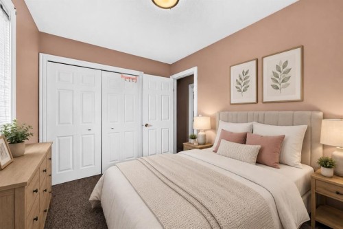37 Chaparral Ridge Link Se, Calgary, AB - Indoor Photo Showing Bedroom