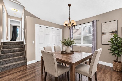 37 Chaparral Ridge Link Se, Calgary, AB - Indoor Photo Showing Dining Room