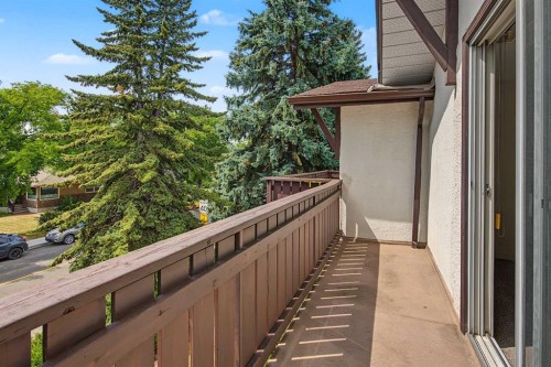 3414 Morley Trail Nw, Calgary, AB - Outdoor