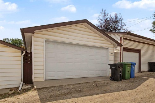 3414 Morley Trail Nw, Calgary, AB - Outdoor With Exterior