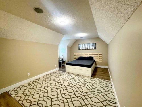 109 Kinniburgh Boulevard E Boulevard East, Chestermere, AB - Indoor