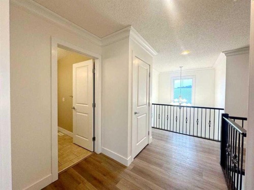 109 Kinniburgh Boulevard E Boulevard East, Chestermere, AB - Indoor Photo Showing Other Room