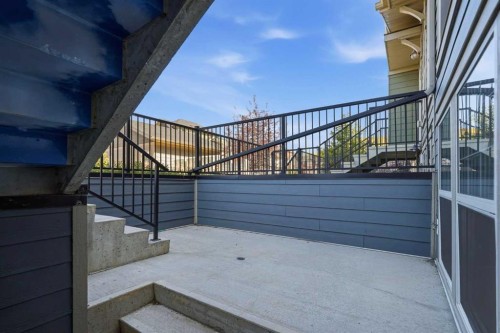 124 Cranbrook Square Se, Calgary, AB - Outdoor With Exterior