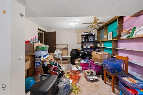 224 Faldale Close Ne, Calgary, AB - Indoor Photo Showing Other Room
