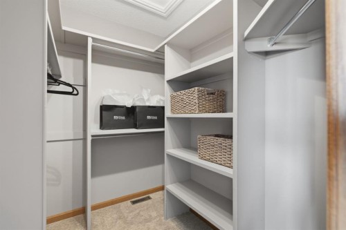 473 Hawkford Way Nw, Calgary, AB - Indoor With Storage