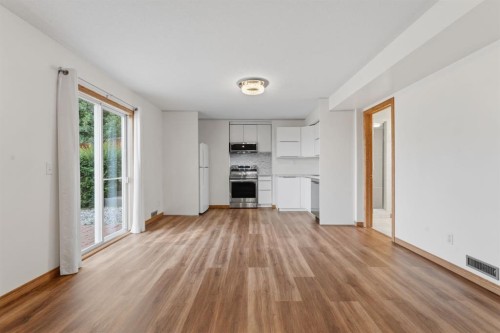 473 Hawkford Way Nw, Calgary, AB - Indoor