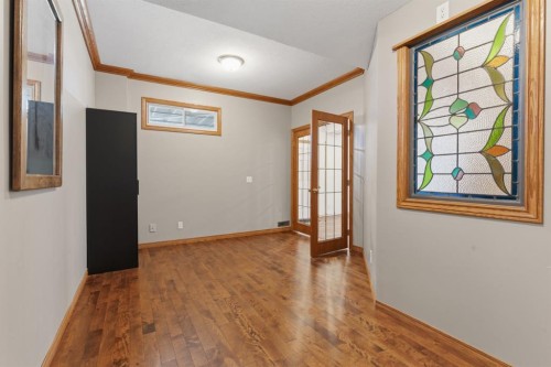 473 Hawkford Way Nw, Calgary, AB - Indoor Photo Showing Other Room