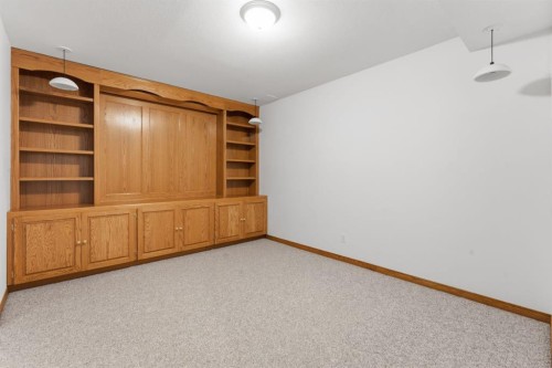473 Hawkford Way Nw, Calgary, AB - Indoor Photo Showing Other Room