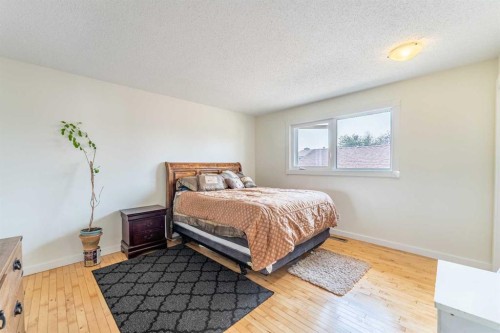 44 Templehill Drive Ne, Calgary, AB - Indoor Photo Showing Bedroom
