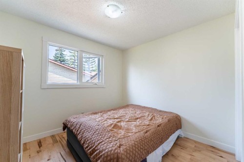 44 Templehill Drive Ne, Calgary, AB - Indoor Photo Showing Bedroom