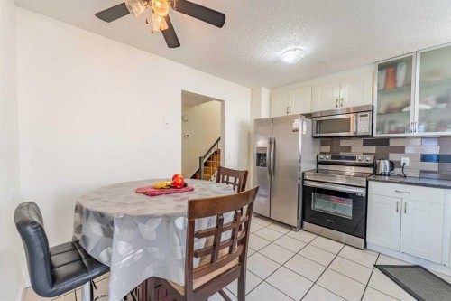 44 Templehill Drive Ne, Calgary, AB - Indoor
