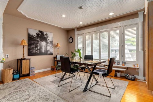 783 Lake Twintree Crescent Se, Calgary, AB - Indoor Photo Showing Dining Room