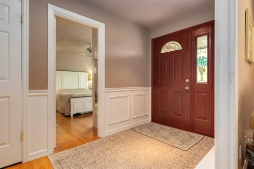 783 Lake Twintree Crescent Se, Calgary, AB - Indoor Photo Showing Other Room