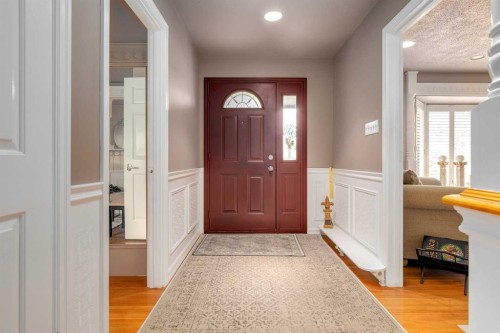 783 Lake Twintree Crescent Se, Calgary, AB - Indoor Photo Showing Other Room