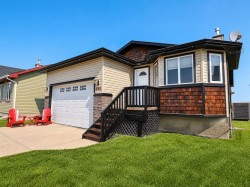 531 Country Meadows Way Diamond Valley, AB T0L 2A0