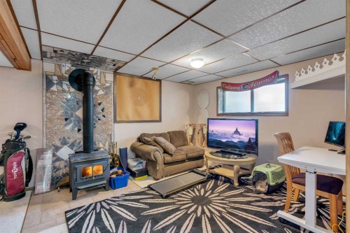 104 Falsby Way Ne, Calgary, AB - Indoor