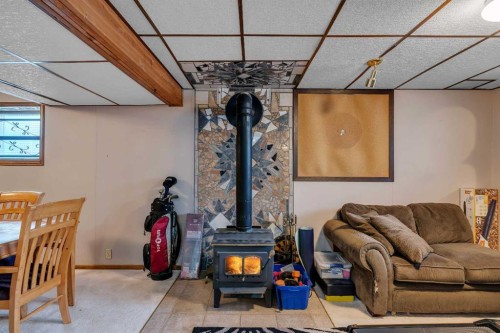 104 Falsby Way Ne, Calgary, AB - Indoor