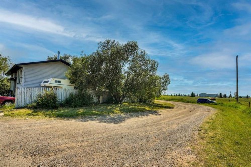 437 Mckinnon Drive, Carseland, AB - Outdoor
