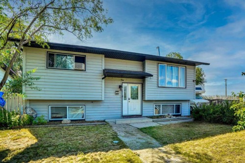 437 Mckinnon Drive, Carseland, AB - Outdoor