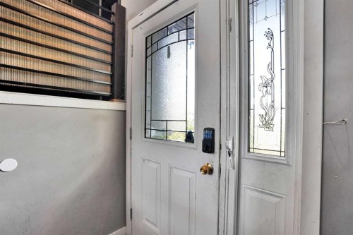437 Mckinnon Drive, Carseland, AB - Indoor Photo Showing Other Room