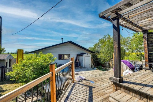 437 Mckinnon Drive, Carseland, AB - Outdoor With Deck Patio Veranda With Exterior