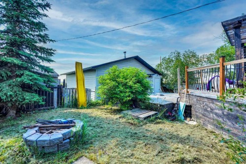 437 Mckinnon Drive, Carseland, AB - Outdoor