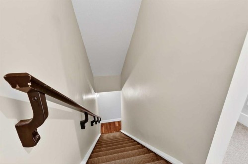 10-1717 27 Avenue Sw, Calgary, AB - Indoor Photo Showing Other Room