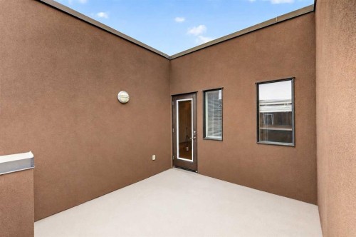 10-1717 27 Avenue Sw, Calgary, AB - Outdoor With Exterior