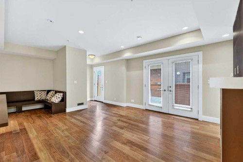 10-1717 27 Avenue Sw, Calgary, AB - Indoor Photo Showing Other Room