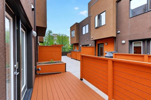 10-1717 27 Avenue Sw, Calgary, AB - Outdoor With Exterior