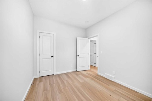 135 Mallard Heath Se, Calgary, AB - Indoor Photo Showing Other Room