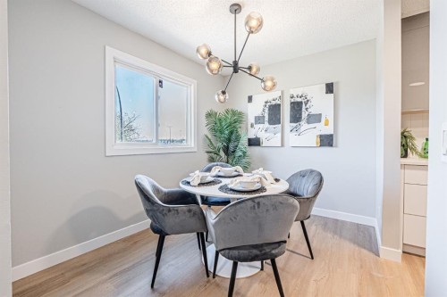602-919 38 Street Ne, Calgary, AB - Indoor Photo Showing Dining Room