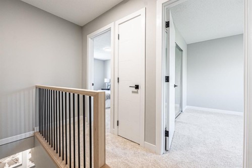 602-919 38 Street Ne, Calgary, AB - Indoor Photo Showing Other Room