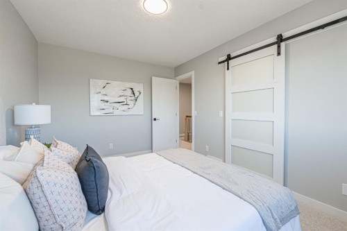 602-919 38 Street Ne, Calgary, AB - Indoor Photo Showing Bedroom