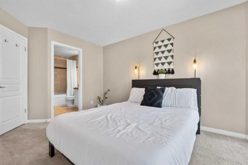 38 Auburn Bay Gardens Se, Calgary, AB - Indoor Photo Showing Bedroom