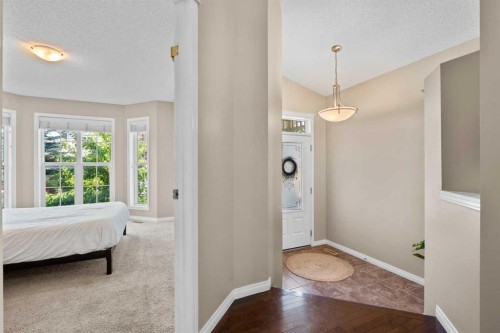 38 Auburn Bay Gardens Se, Calgary, AB - Indoor Photo Showing Bedroom