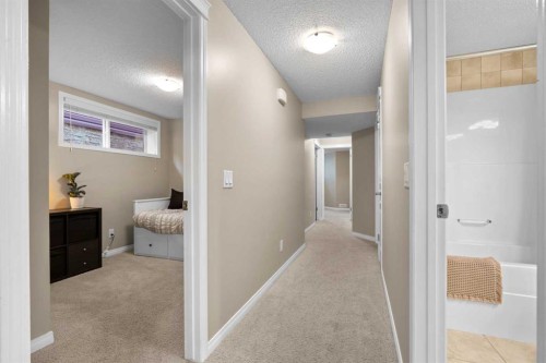 38 Auburn Bay Gardens Se, Calgary, AB - Indoor Photo Showing Other Room