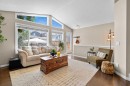 38 Auburn Bay Gardens Se, Calgary, AB  - Indoor Photo Showing Living Room 