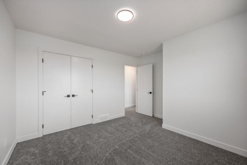 140 Lakewood Crescent, Strathmore, AB - Indoor Photo Showing Other Room
