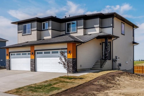 140 Lakewood Crescent, Strathmore, AB - Outdoor