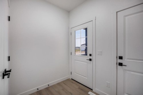 140 Lakewood Crescent, Strathmore, AB - Indoor Photo Showing Other Room