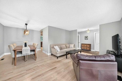 520 Oakwood Place Sw, Calgary, AB 