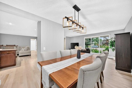 520 Oakwood Place Sw, Calgary, AB 