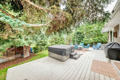 520 Oakwood Place Sw, Calgary, AB 
